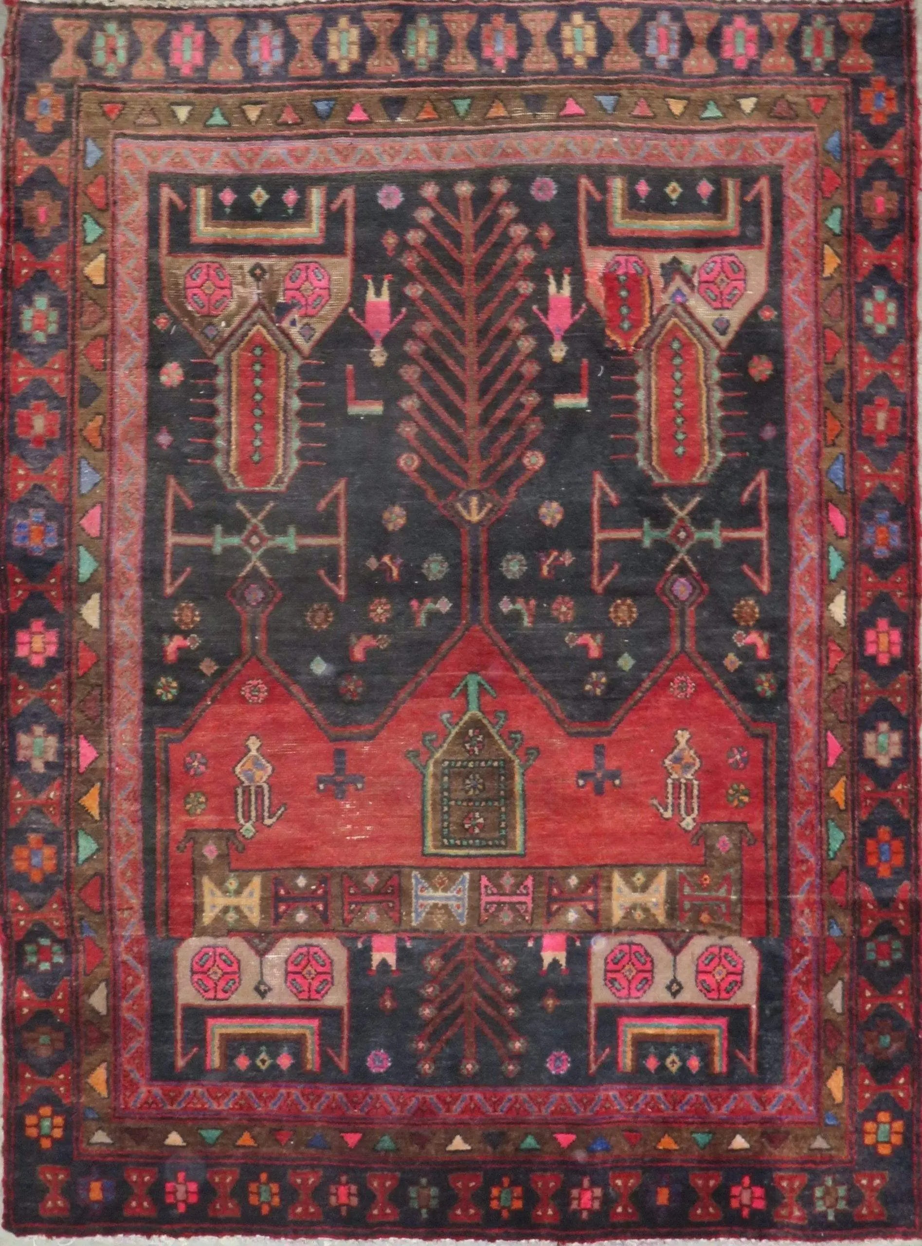 One Of The Kind Hand-Knotted Persian Wool Rug _ Luxurious Vintage Design, 6'1" x 4'6", Artisan Crafted